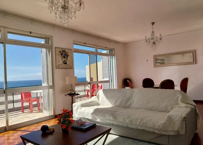 Lido Duplex * Фуншал